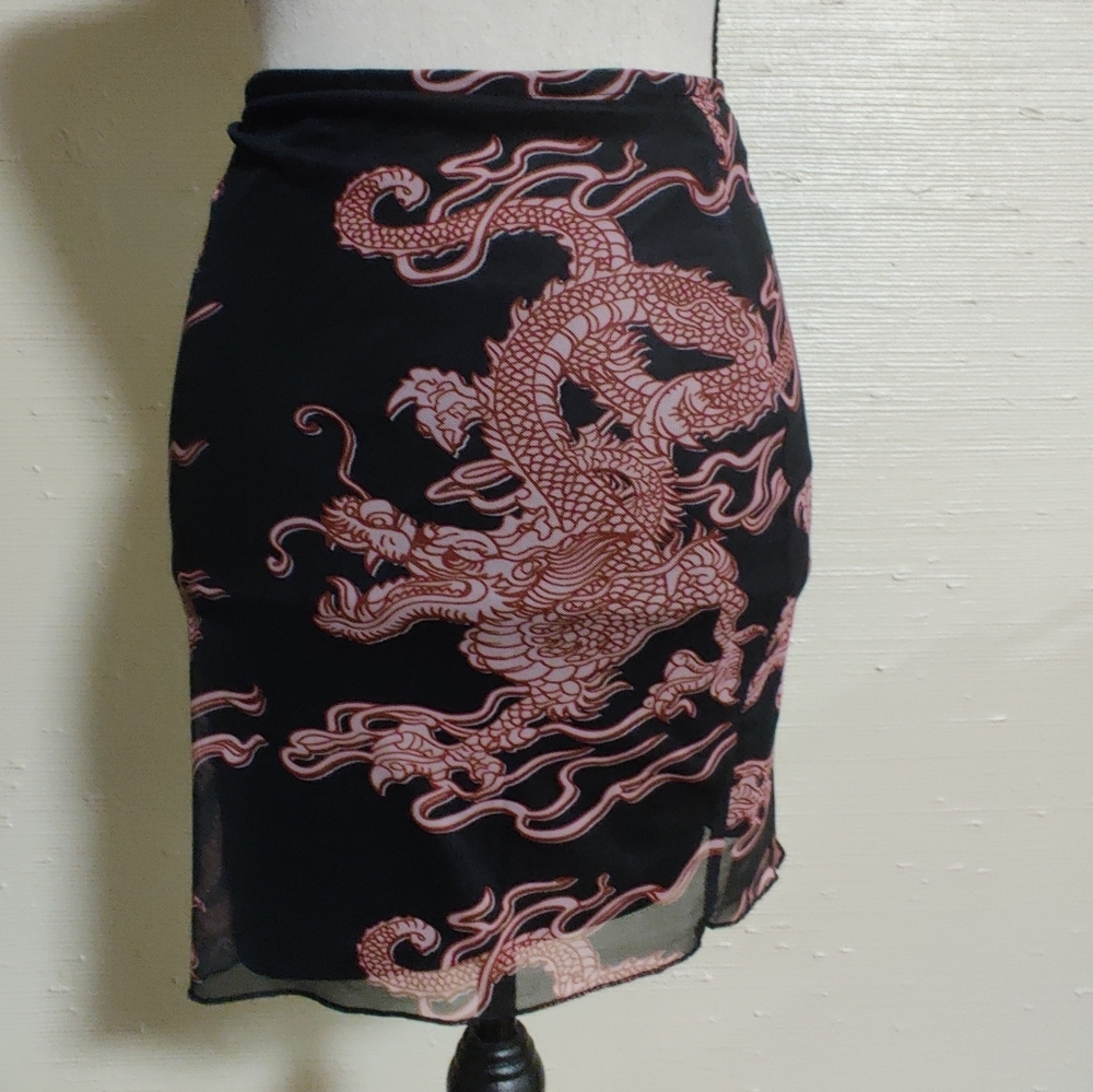🐉 Shein Black and Red Dragon print mini skirt 🐉 (S) (2/$15) - Picture 3 of 8
